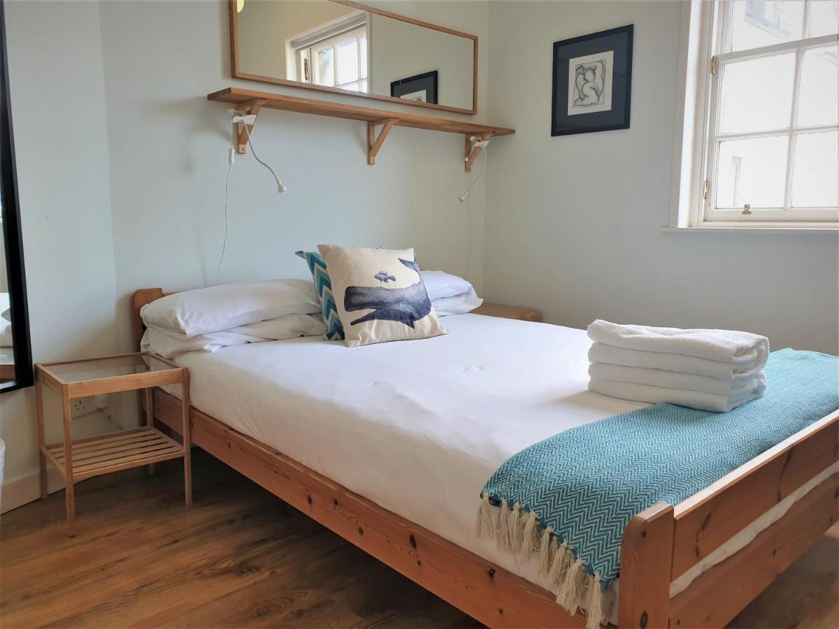 Апартаменты Canongate - Spacious And Historic 2 Bed Flat On Royal Mile Эдинбург Экстерьер фото